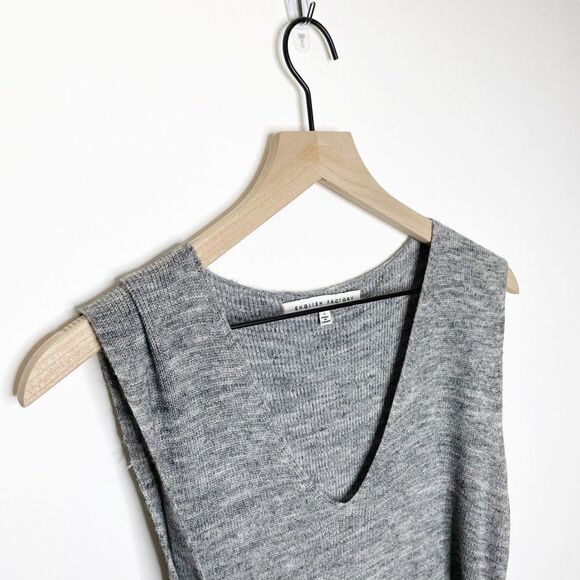 English Factory Sleeveless Tie Front Sweater Knit Dress Heather Gray Size S - Picture 2 of 6